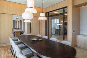 Los Angeles apartment for rent - Conference Room