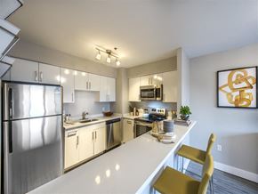 Worcester apartment for rent - Fully Equipped Island Kitchen at The 6Hundred, Massachusetts, 01608