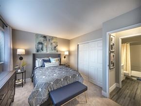 Worcester apartment for rent - Large Bedroom En-Suite Bathroom at The 6Hundred, Worcester