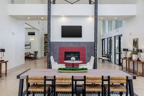 Austin apartment for rent - Fireplace in the resident lounge