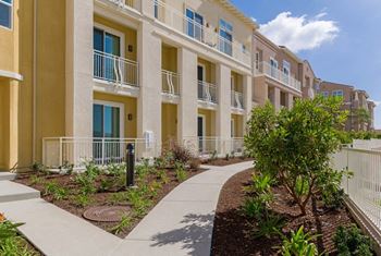 Patio/balcony on each level