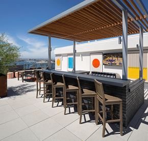 San Diego apartment for rent - rooftop deck