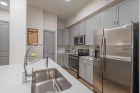 Dallas apartment for rent - our apartments have a modern kitchen with stainless steel appliances
