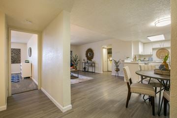 Albuquerque apartment for rent - A well-lit, spacious living area with a dining table and chairs.