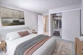 Corvallis apartment for rent - Bedroom with a bed and a closet at Veri at Timberhill, 97330