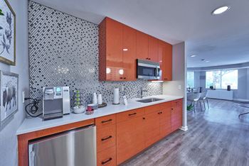 Newly renovated leasing office with business center & coffee bar