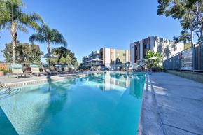San Diego apartment for rent - Pool at Navajo Bluffs Apartments