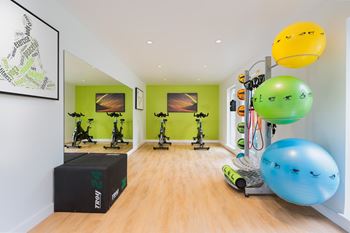 24 Hour fitness center with state-of-the-art equipment
