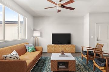 Kapolei apartment for rent - a living room with a couch and a tv