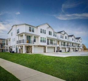 Riverton apartment for rent - Building exterior
