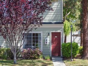 Mountain View apartment for rent - apartment door