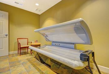 Tanning bed