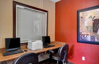 Business center at shadowridge woodbend apartments in vista, ca