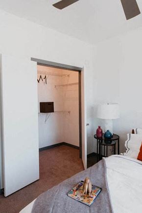 Las Vegas apartment for rent - a bedroom with a bed and a closet