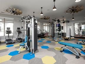 Fort Worth apartment for rent - Fitness center at The Kelley at Samuels Ave, Fort Worth, Texas