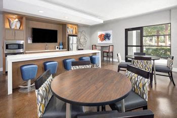 Community kitchen