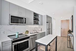 Portland apartment for rent - apartment kitchen