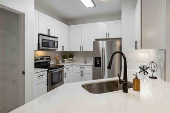 Beautiful quartz countertops and kitchen island