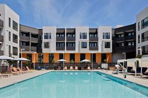 Alameda apartment for rent - Sparkling Pool