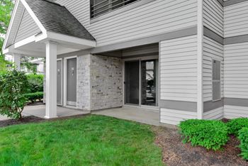 Private patio/balcony