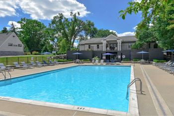 Sparkling swimming pool