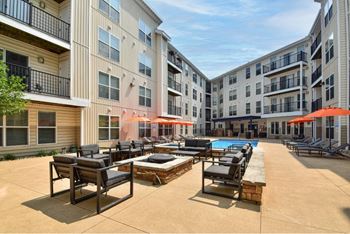 Community fire pit