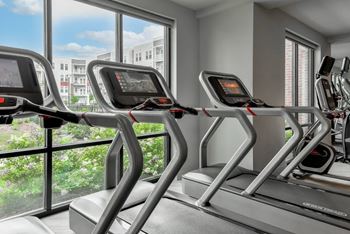 24/7 Fitness center