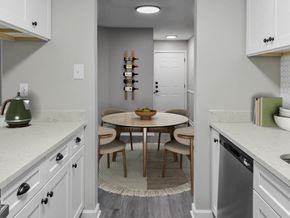 Memphis apartment for rent - Cozy dining room at  Riverset Apartments in Memphis, TN