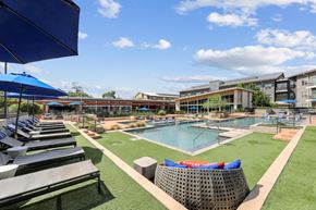 Austin apartment for rent - Poolside Lounge Chairs at Trailhead, Texas