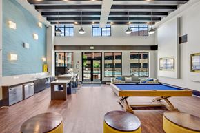 Largo apartment for rent - clubroom with pool and ample seating