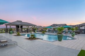 Queen Creek apartment for rent - sunset view of poolhouse
