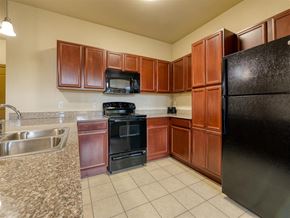 Dallas apartment for rent - kitchen at Aventine at Kessler Park, Dallas, Texas