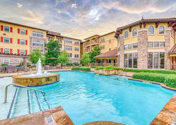 Dallas apartment for rent - Aventine at Kessler Park