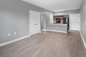 Columbus apartment for rent - Kenlawn Place Image