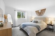 Renton apartment for rent - Large Bedroom at 2000 Lake Washington Apartments in WA 98056