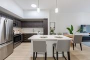 Plantation apartment for rent - Modern Kitchen at One Plantation Apartments in Plantation, FL 33324