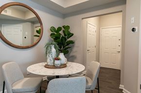 Atlanta apartment for rent - Dining Space at Willowest in Vinings, Atlanta, 30339