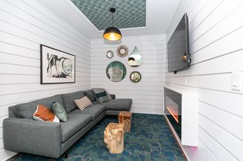 Lounge at willowest in collier hills in atlanta, ga 30318
