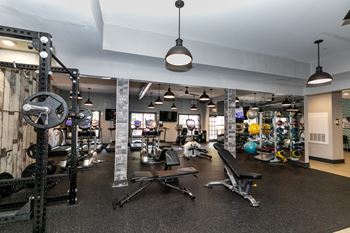 Strength equipment at willowest in collier hills in atlanta, ga 30318