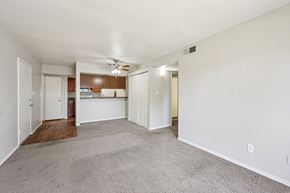 Mesa apartment for rent - Spacious room at Sycamore Square Apartments, Mesa, 85202