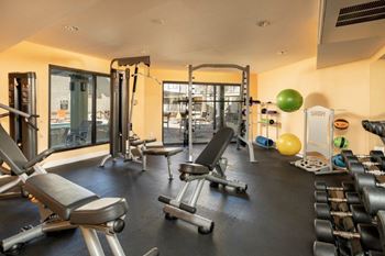 24/7 Fitness center