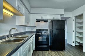Mesa apartment for rent - Modern Kitchen at Connect on University, Mesa
