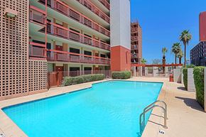 Phoenix apartment for rent - Swimming Pool at Ambassador West Apartments, Phoenix, 85003