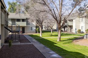 Glendale apartment for rent - our apartments have a spacious courtyard with trees and grass