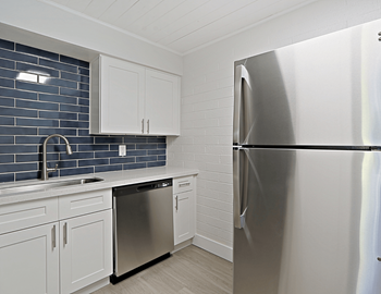Tile backsplash in kitchens