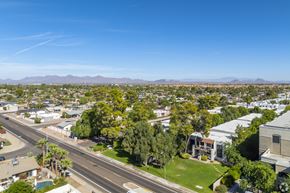 Scottsdale apartment for rent - an aerial view of the community