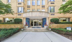 Washington apartment for rent - exterior of 2800 woodley road apartments front entrance in washington dc