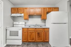 Marietta apartment for rent - Kitchen at Balfour Forest Apartments, Georgia