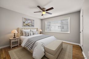 Sandy Springs apartment for rent - Bedroom with bed at Balfour Chastain, Georgia