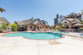 Northglenn apartment for rent - swimming pool at Keystone apartments